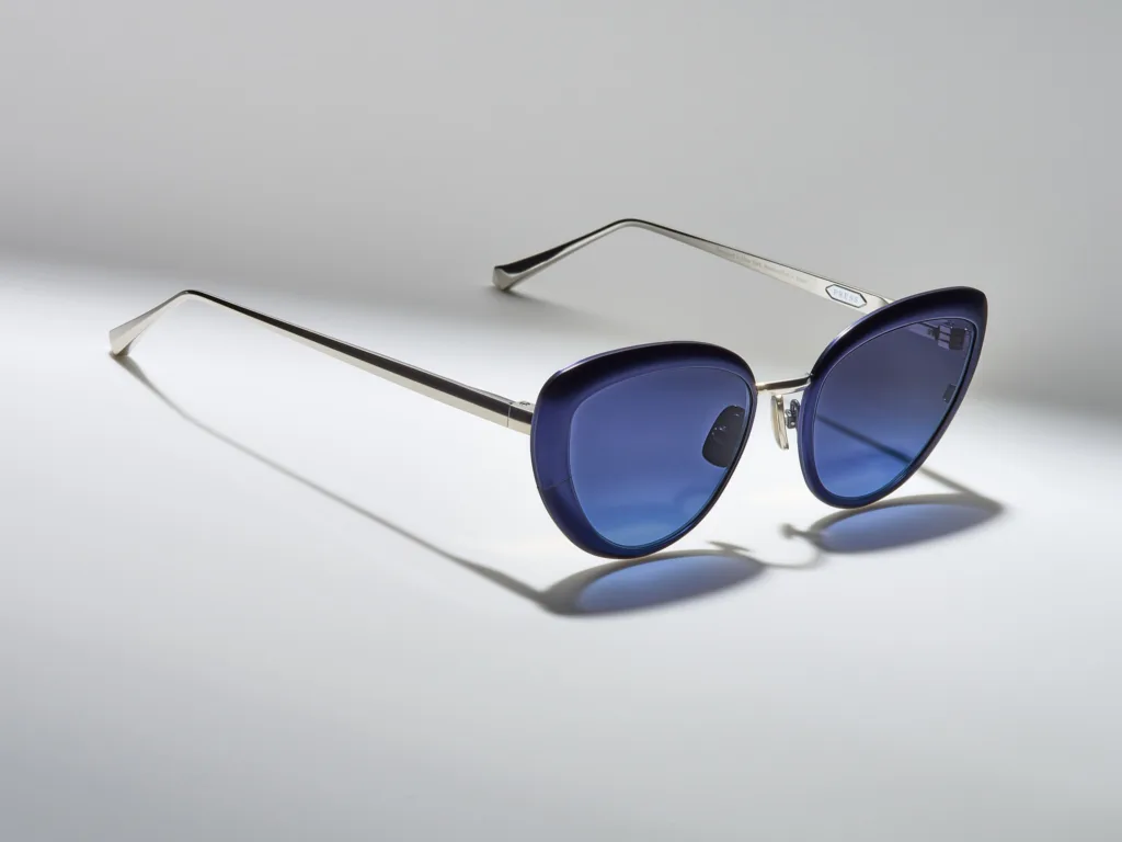 Press BARRACUDA Kolor: ST001 NAVY / PLATINUM, Kolor oprawy: Niebieski