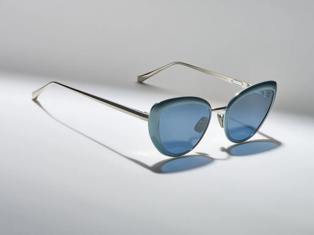Press BARRACUDA Kolor: ST006 NASSAU BLUE / PALLADIUM, Kolor oprawy: Niebieski