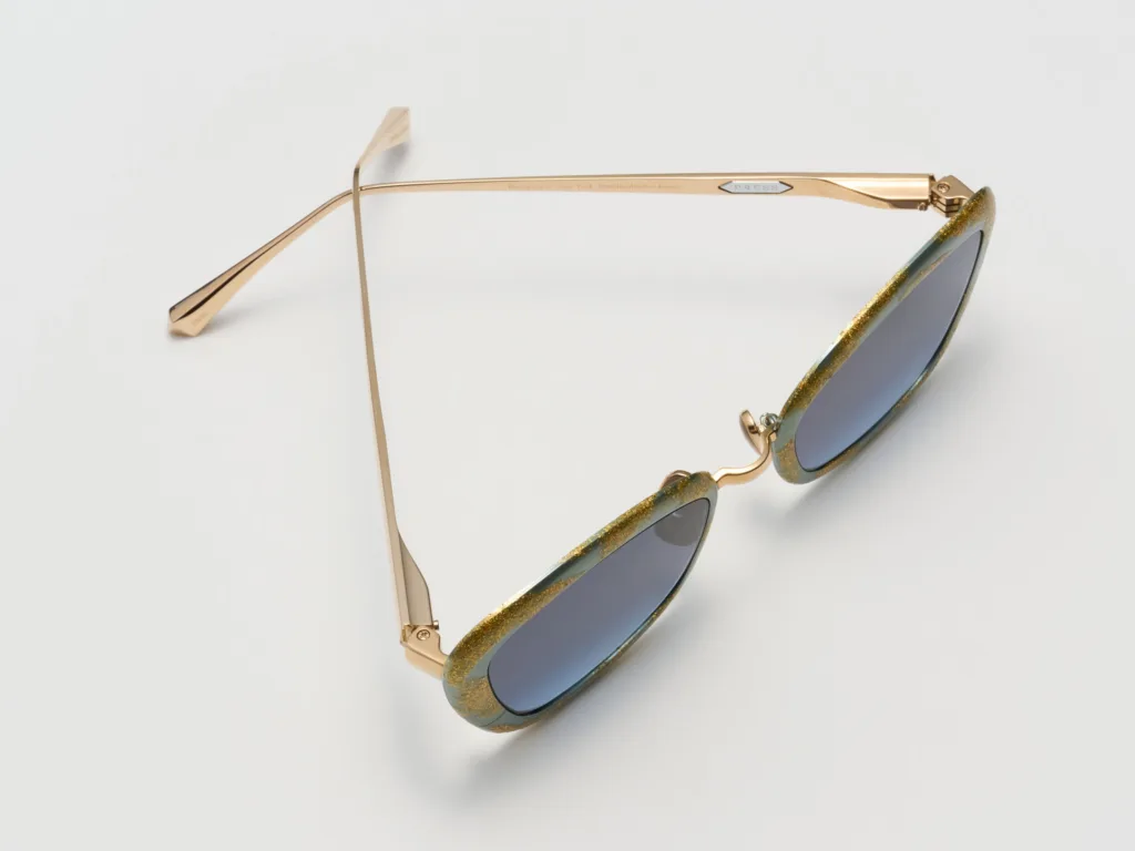 Press STINGRAY GOLD LEAF Kolor: ST018 NASSAU GOLD LEAF, Kolor oprawy: Kolorowe