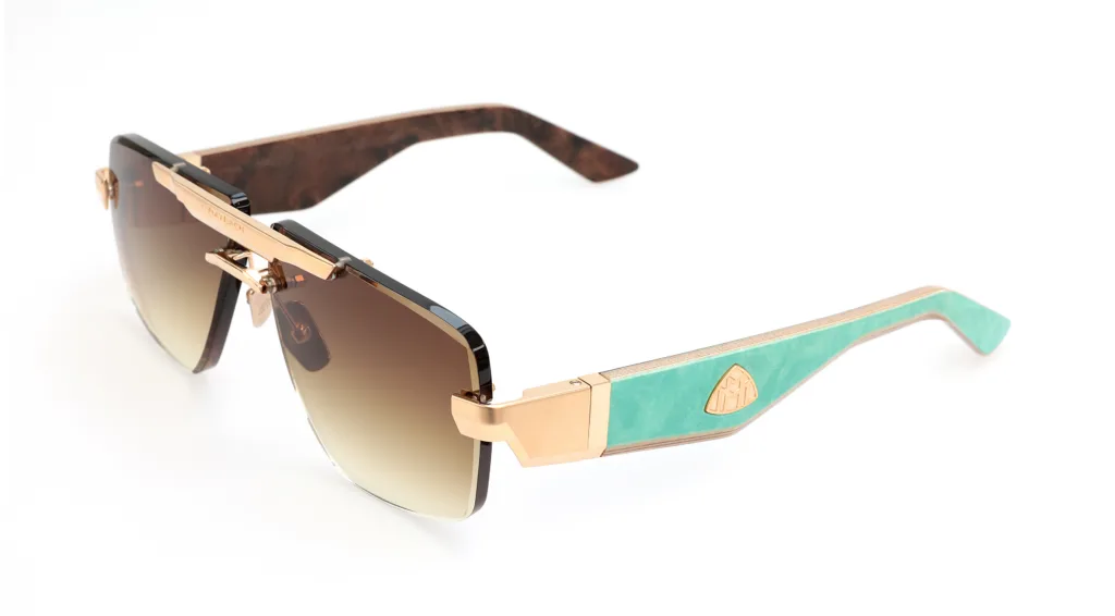 Maybach THE PRESIDENT II 22K MELLOW GOLD PLATED / ARUBA BLUE MADRONE, MAPLE & WALNUT BURR / LIGHT BRONZE GRADIENT, Złoty